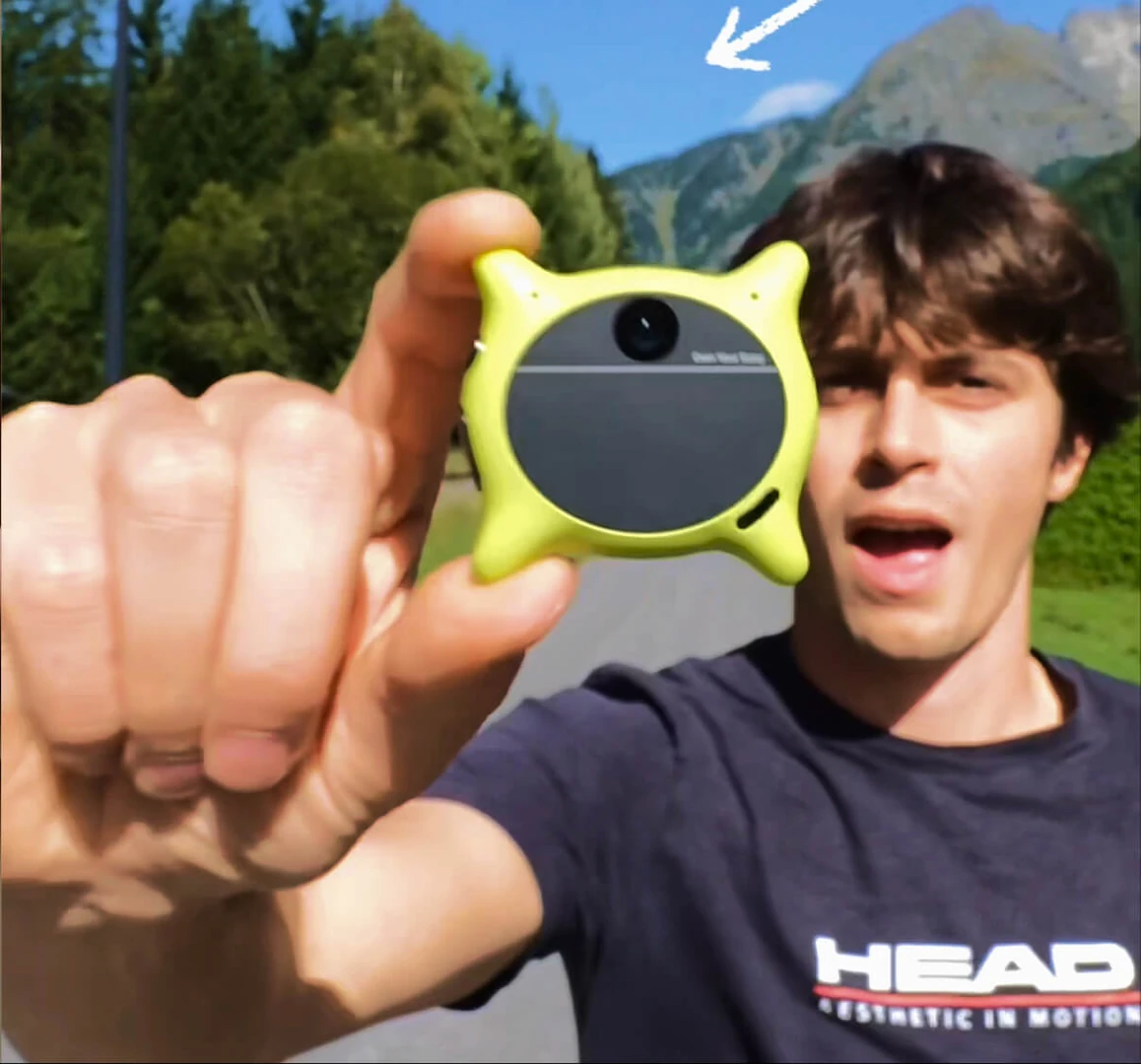 Looki L1 thumbnail 2